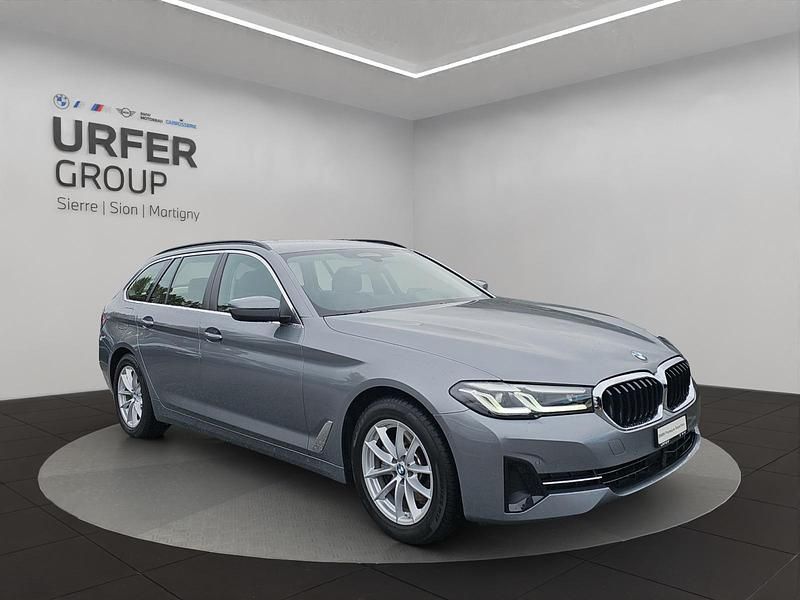 Gebraucht BMW 520 Comfort Edition 190 PS (139 kW) 2023 Kombi