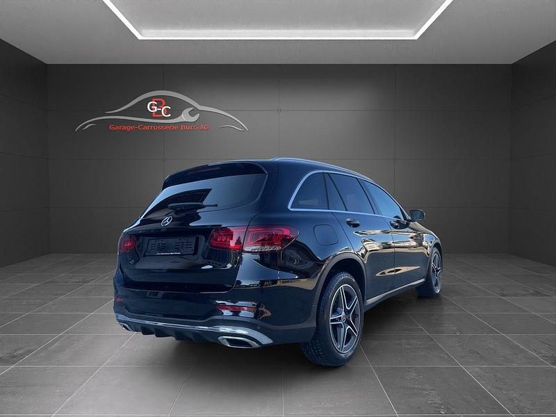 Gebraucht Mercedes GLC300e AMG line 258 PS (189 kW) 2019 SUV