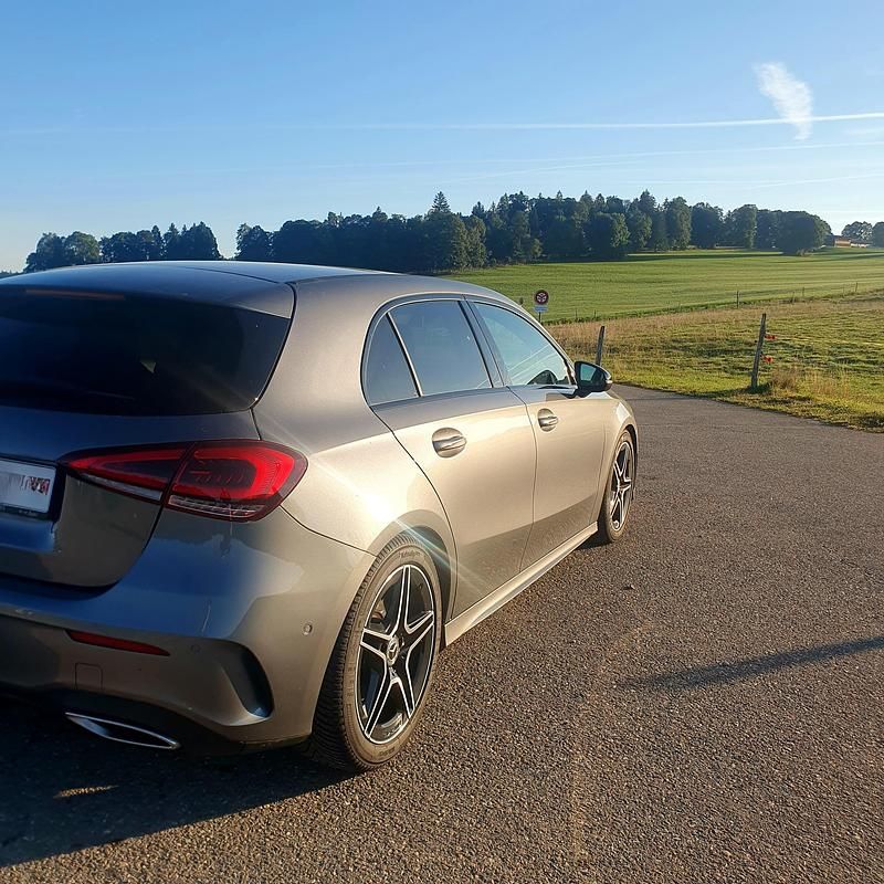 Gebraucht Mercedes A200 AMG line 163 PS (119 kW) 2018