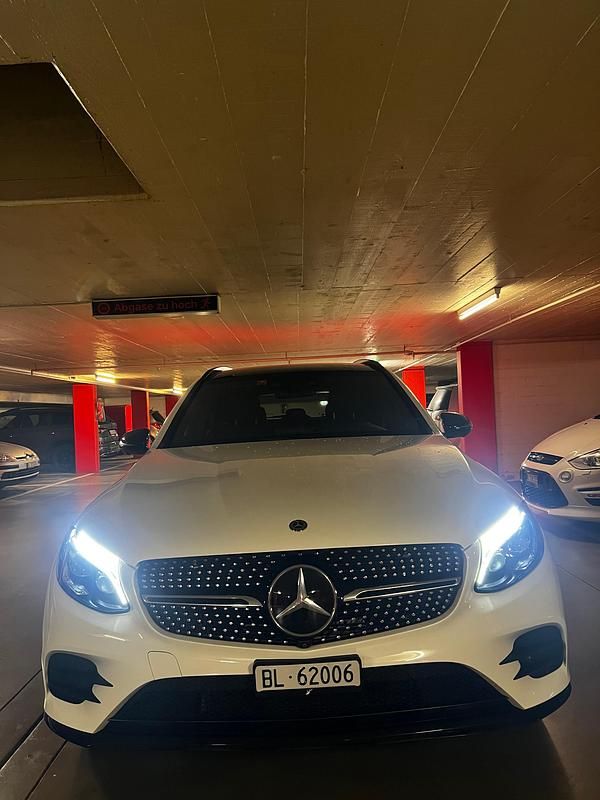 Gebraucht 2017 Mercedes GLC350 AMG line | CHF 26’500 - Bild 1/4