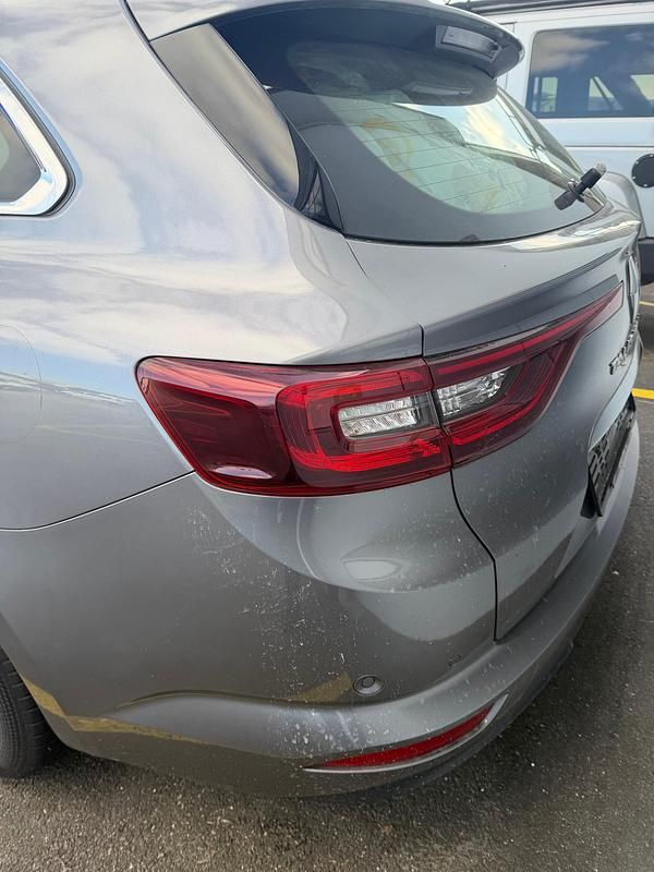 Gebraucht Renault Talisman GrandTour Intens 130 PS (95 kW) 2017 Kombi