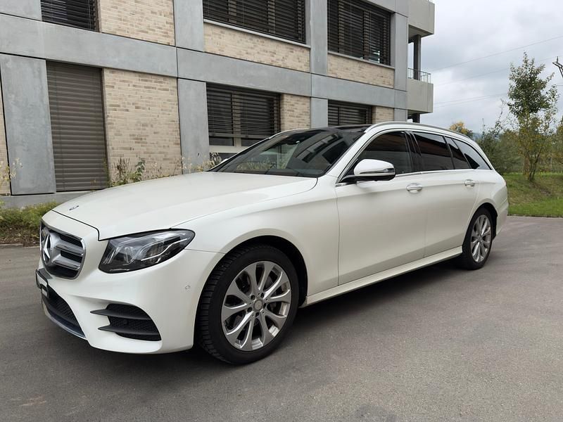 Gebraucht 2016 Mercedes E220 AMG line | CHF 22’990 - Bild 1/4