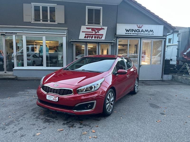 Gebraucht Kia Ceed 120 PS (88 kW) 2016 Kleinwagen