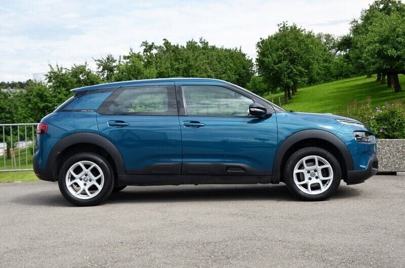 Gebraucht Citroën C4 Cactus Feel 120 PS (88 kW) 2020 Kleinwagen