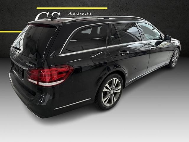 Gebraucht Mercedes E250 204 PS (150 kW) 2015 Kombi