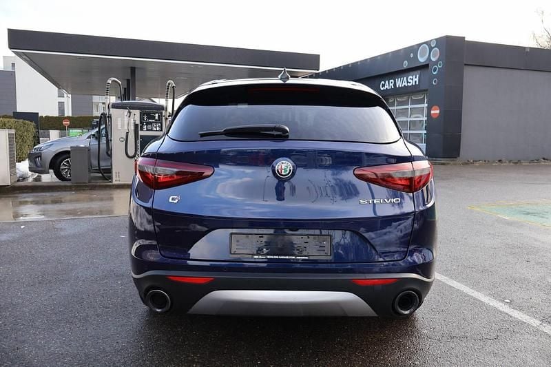 Gebraucht Alfa Romeo Stelvio 280 PS (205 kW) 2017 SUV
