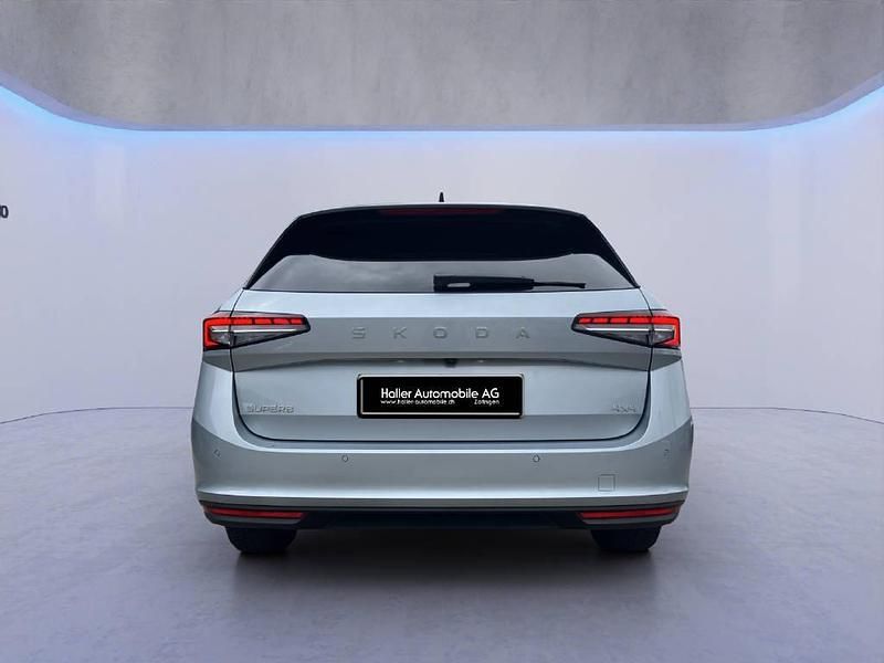 Gebraucht Skoda Superb Selection 193 PS (141 kW) 2024 Kombi