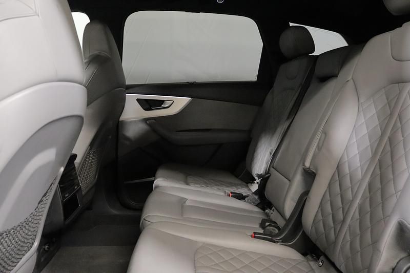 Gebraucht Audi Q7 S-Line 340 PS (250 kW) 2023 Anthrazit SUV