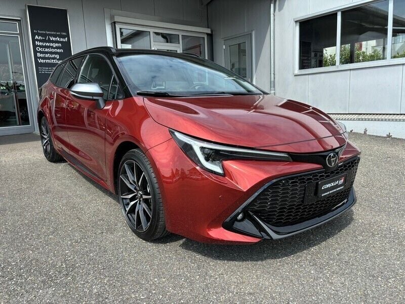 Neu Toyota Corolla Sport 178 PS (130 kW) 2025 Kombi