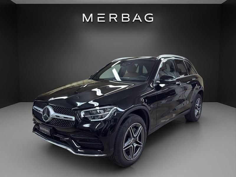 Schwarz Gebraucht 2022 Mercedes GLC300e AMG line SUV | CHF 45’900 (Fairer Preis) - Bild 1/4