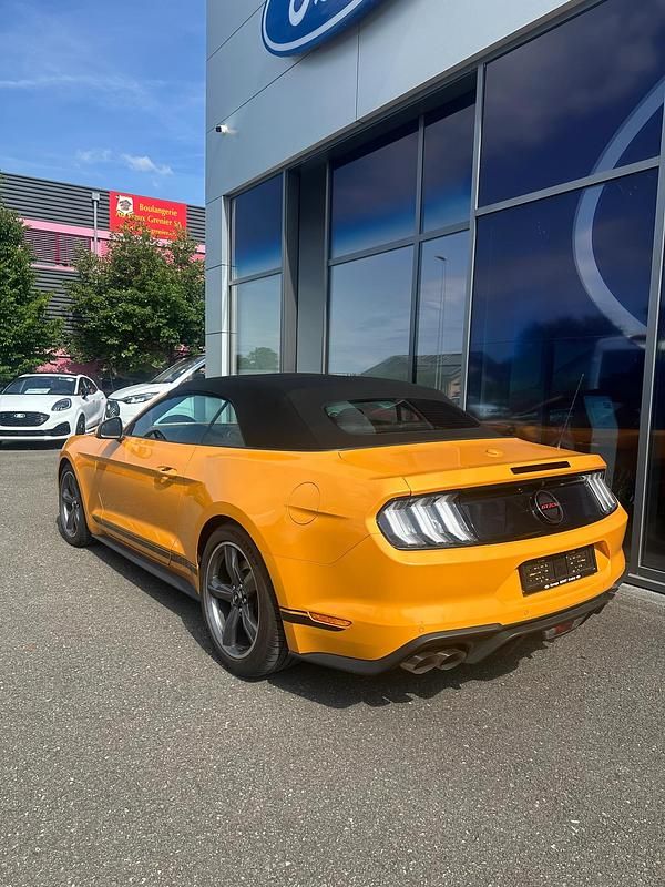 Gebraucht Ford Mustang GT Convertible 449 PS (330 kW) 2023 Orange Cabrio