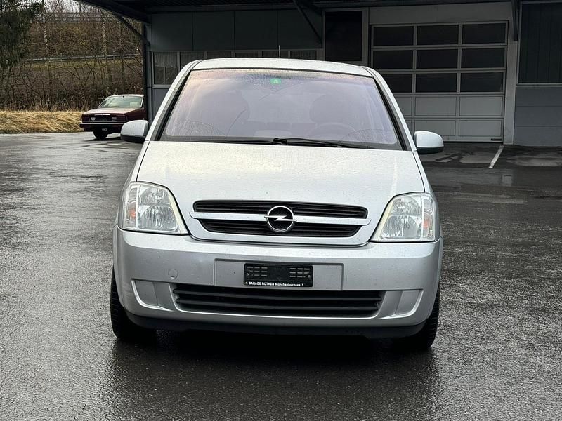 Gebraucht 2004 Opel Meriva Cosmo Van / Kleinbus | CHF 1’100 (Fairer Preis) - Bild 1/4