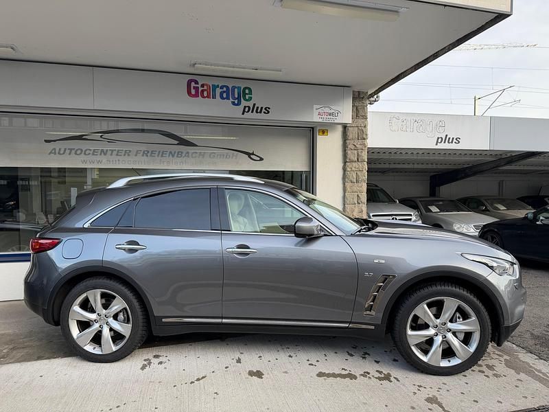 Gebraucht Infiniti QX70 Premium 320 PS (235 kW) 2015 SUV