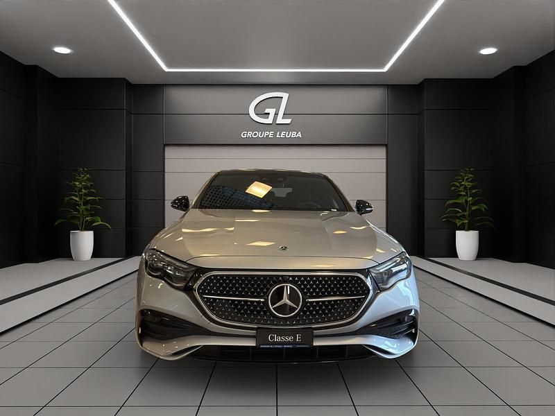 Gebraucht Mercedes E220 220 PS (161 kW) 2025 Silber Limousine