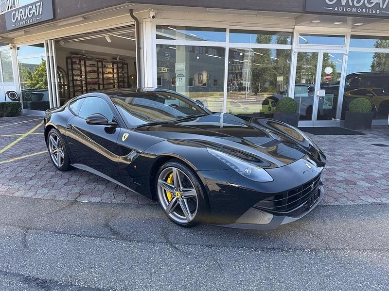 Gebraucht Ferrari F12 736 PS (541 kW) 2013 Coupé
