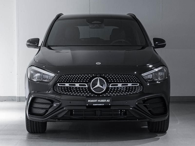 Gebraucht Mercedes GLA250 218 PS (160 kW) 2025 SUV