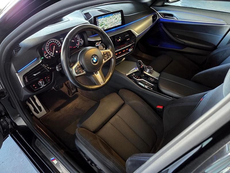 Gebraucht BMW 540 M Sport 319 PS (234 kW) 2017 Schwarz Limousine