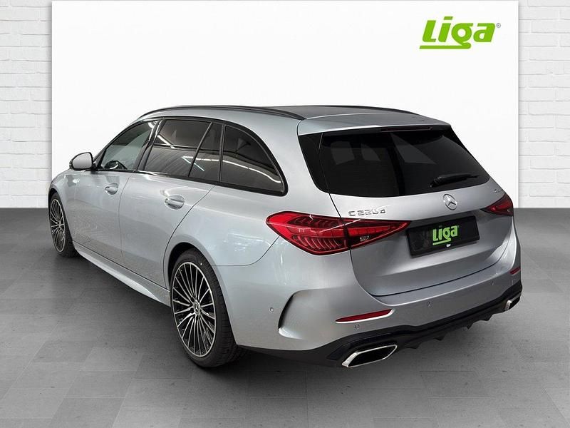 Neu Mercedes C220 AMG line 220 PS (161 kW) 2025 Kombi
