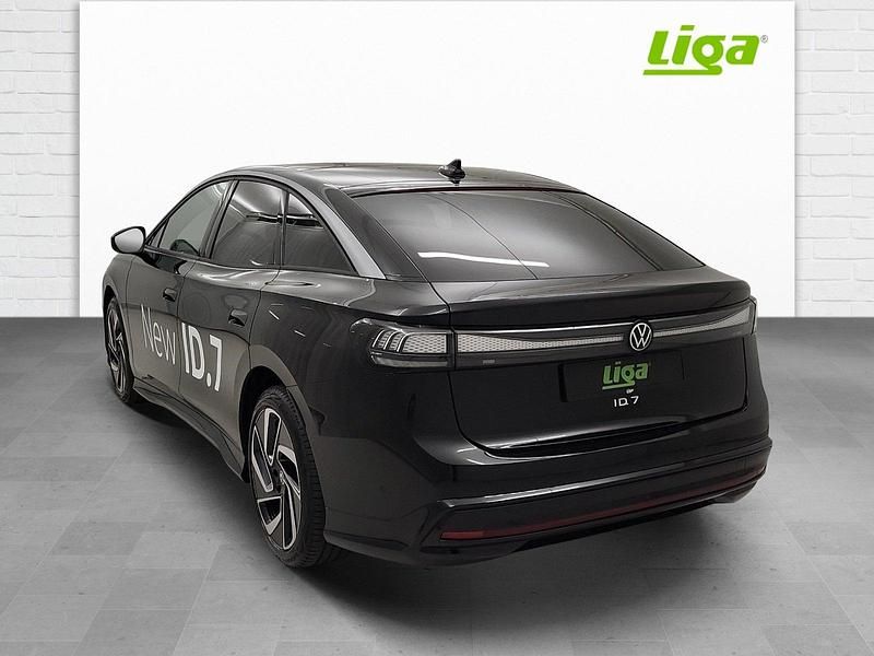 Gebraucht VW ID.7 Pro 210 kW (286 PS) 2023 Kleinwagen