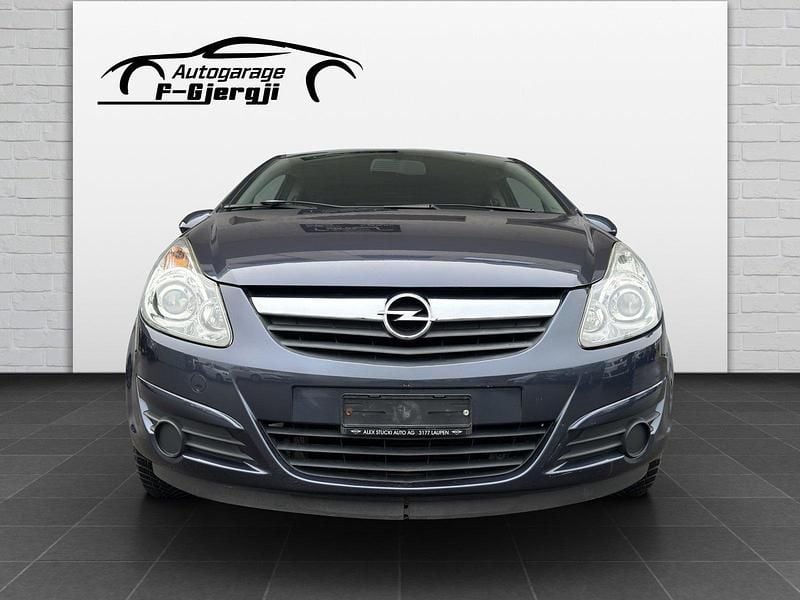 Gebraucht Opel Corsa 100 PS (73 kW) 2010 Kleinwagen