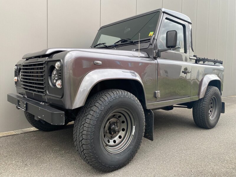 Land Rover Defender 110 2.0 SD4 240 S Occasion CHF 63'900.–