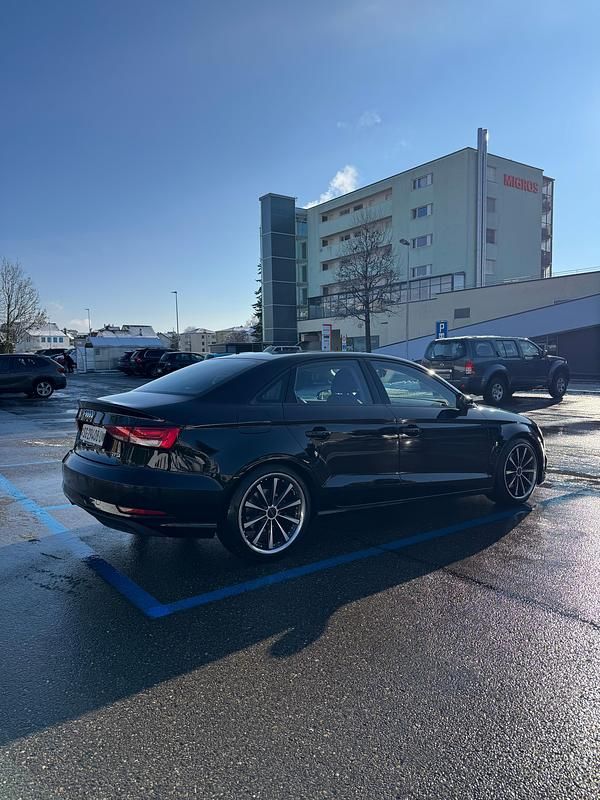 Gebraucht Audi A3 Design 190 PS (139 kW) 2016