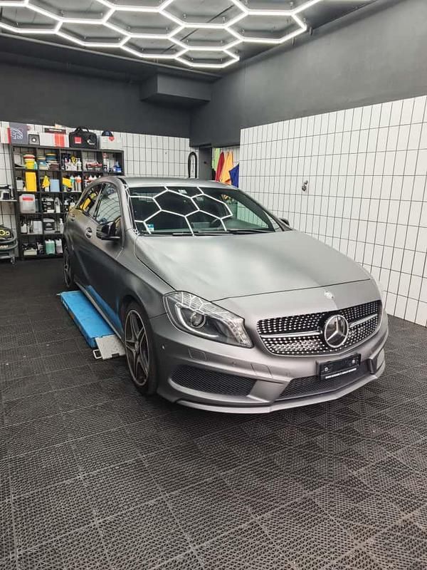 Gebraucht Mercedes A250 AMG line 211 PS (155 kW) 2015