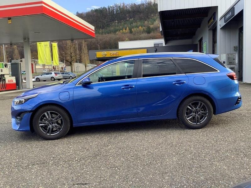 Gebraucht Kia Ceed Sportswagon Style 141 PS (103 kW) 2023 Kombi