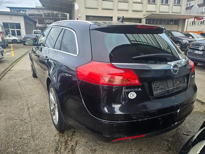 Gebraucht Opel Insignia Edition 160 PS (117 kW) 2013 Kombi