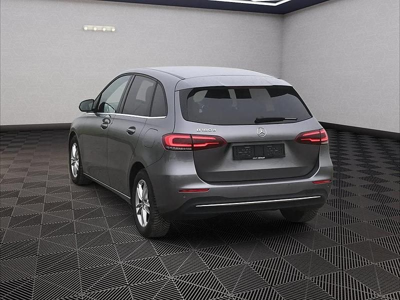 Gebraucht Mercedes B180 116 PS (85 kW) 2019 Van / Kleinbus