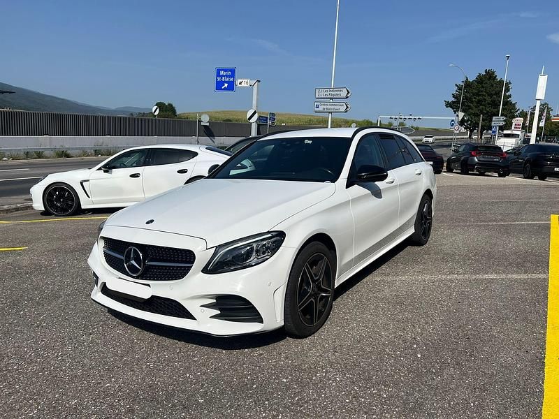 Gebraucht Mercedes C200 AMG line 184 PS (135 kW) 2019 Weiss Kombi