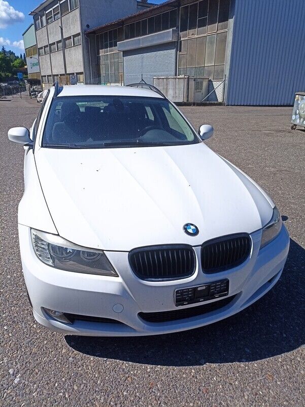 Gebraucht 2009 BMW 318 Kombi | CHF 1’499 - Bild 1/4