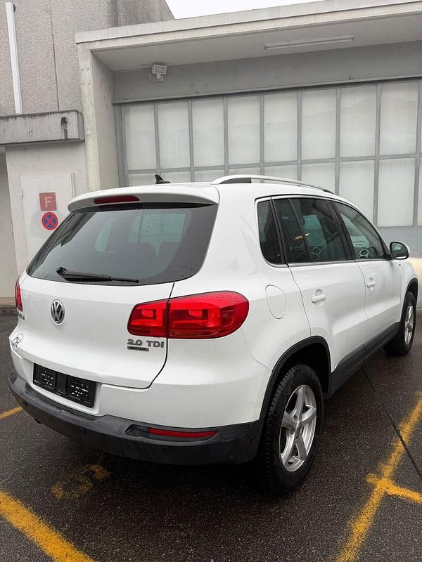 Gebraucht VW Tiguan Cup 140 PS (102 kW) 2015 SUV