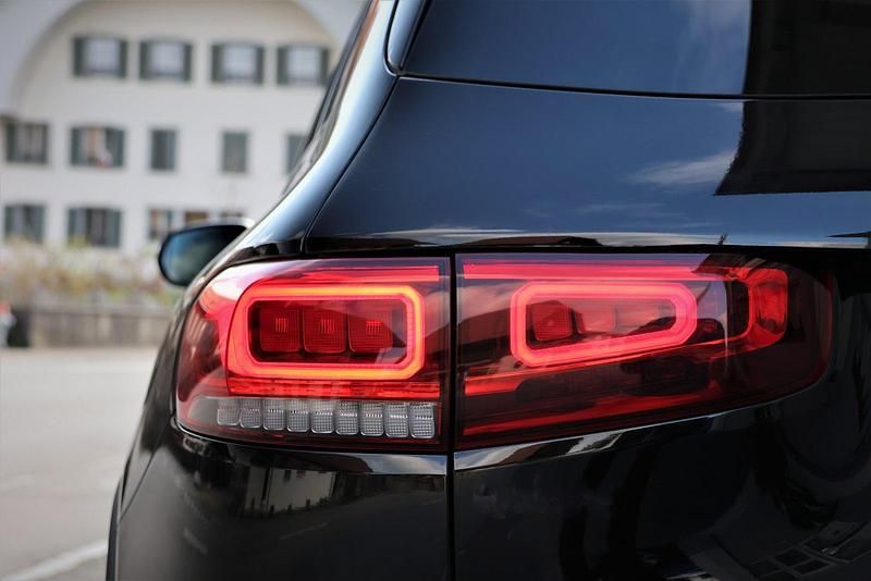 Gebraucht Mercedes GLB200 AMG line 163 PS (119 kW) 2023 SUV