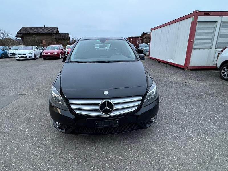 Gebraucht 2013 Mercedes B180 Van / Kleinbus | CHF 3’900 - Bild 1/4