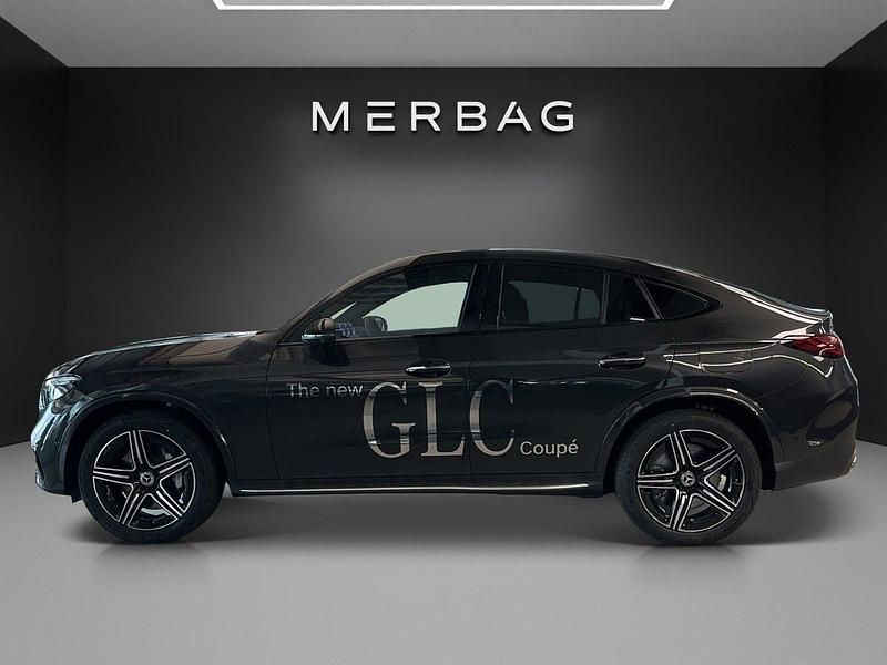 Gebraucht Mercedes GLC300 AMG line 197 PS (144 kW) 2023 Grau Coupé