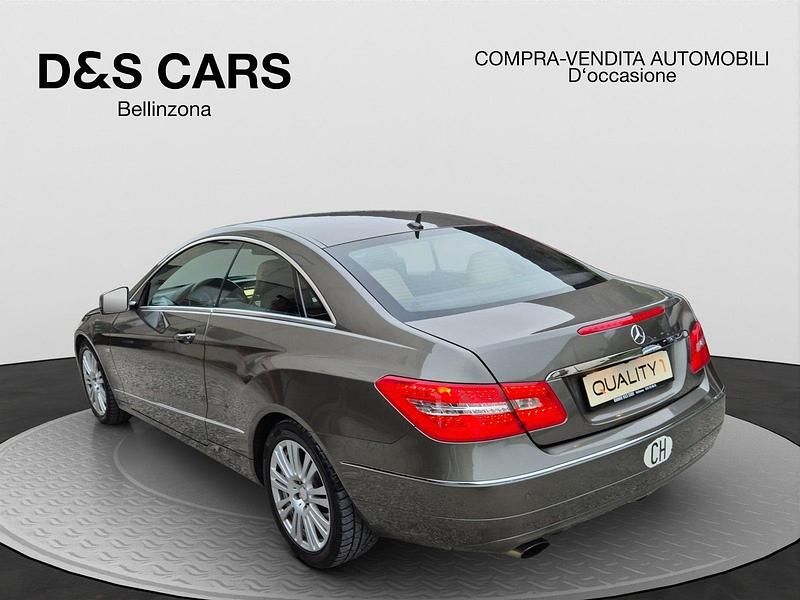 Gebraucht Mercedes E250 204 PS (150 kW) 2010 Coupé