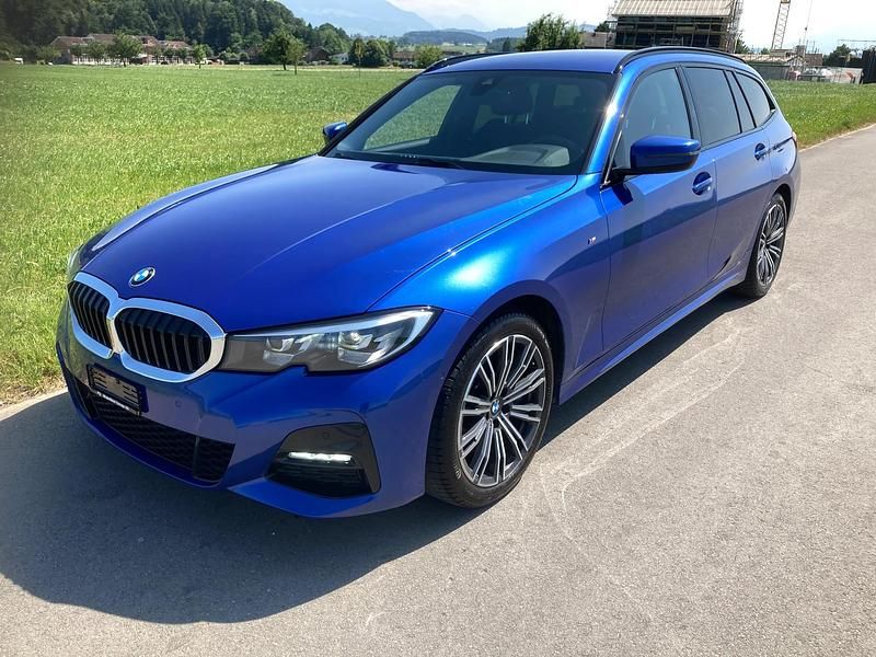 Gebraucht 2020 BMW 320e M Sport Kombi | CHF 25’980 (Teuer) - Bild 1/4