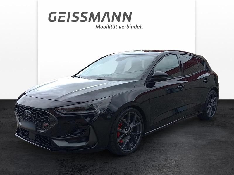 Schwarz Gebraucht 2022 Ford Focus ST Limousine | CHF 31’500 (Fairer Preis) - Bild 1/4