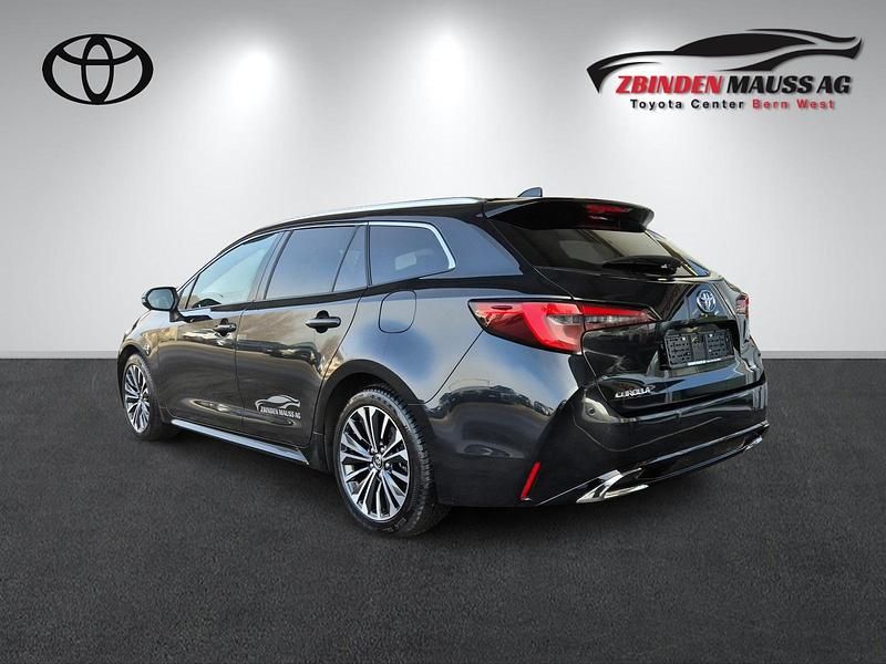 Gebraucht Toyota Corolla Trend 196 PS (144 kW) 2024 Schwarz Kombi