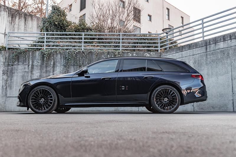 Gebraucht 2024 Mercedes E450 Kombi | CHF 79’500 (Fairer Preis) - Bild 1/4