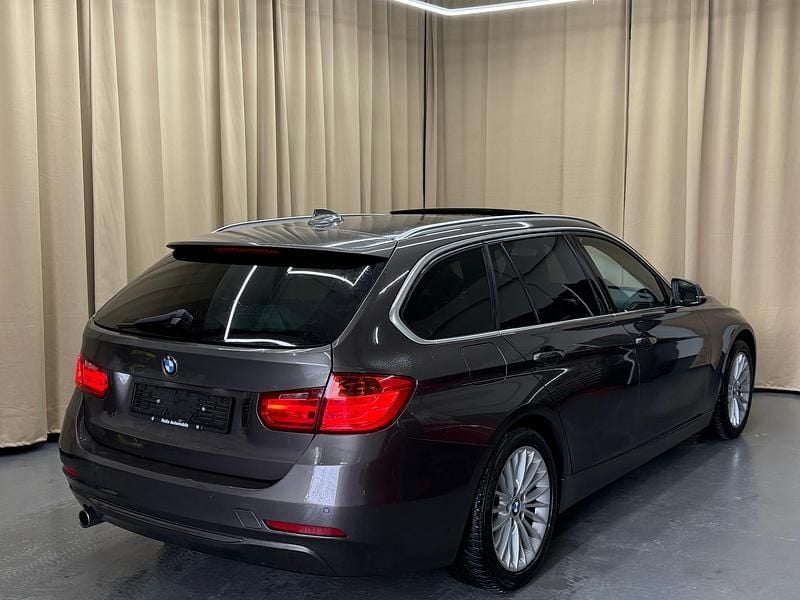 Gebraucht BMW 320 Luxury Line 184 PS (135 kW) 2013 Kombi
