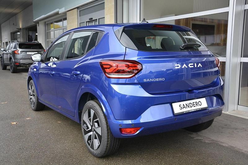 Neu Dacia Sandero Expression 91 PS (66 kW) 2025 Kleinwagen