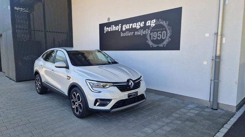 Weiss Gebraucht 2022 Renault Arkana Intens SUV | CHF 28’850 (Teuer) - Bild 1/4