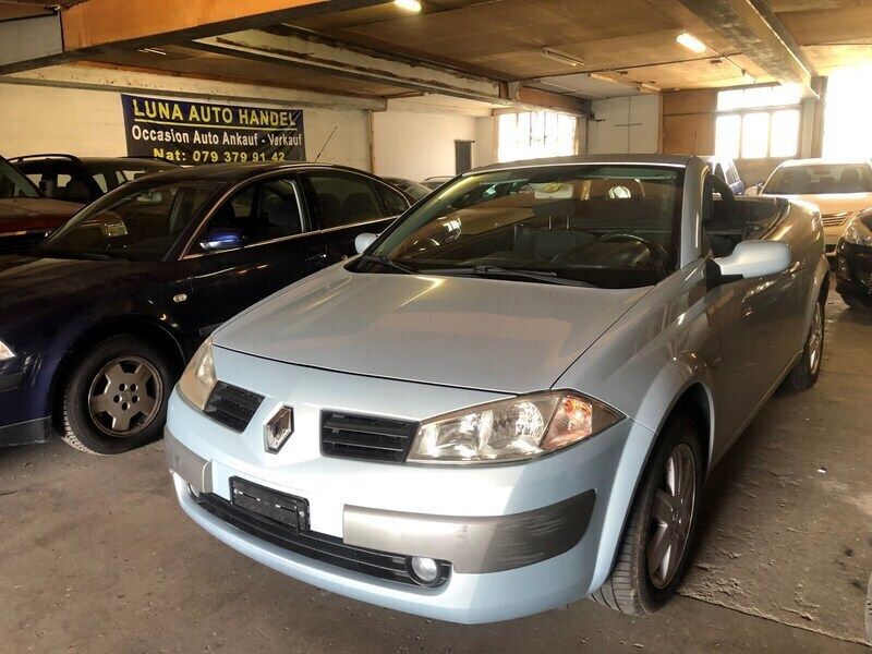 Gebraucht Renault Mégane II Luxe 135 PS (99 kW) 2004 Cabrio