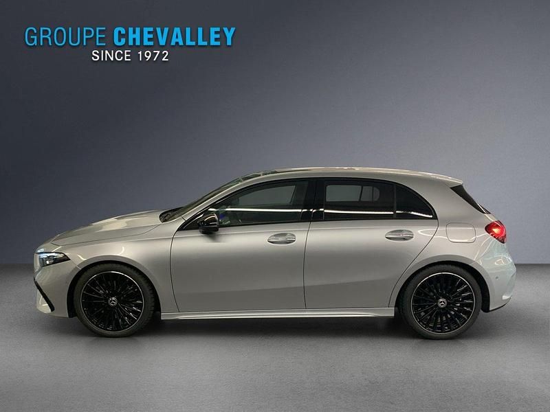 Neu Mercedes A220 190 PS (139 kW) 2025 Silber Limousine