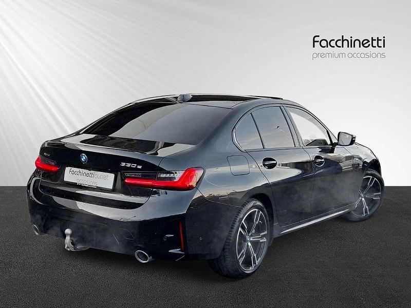 Gebraucht BMW 330e M Sport 292 PS (214 kW) 2025 Schwarz Limousine