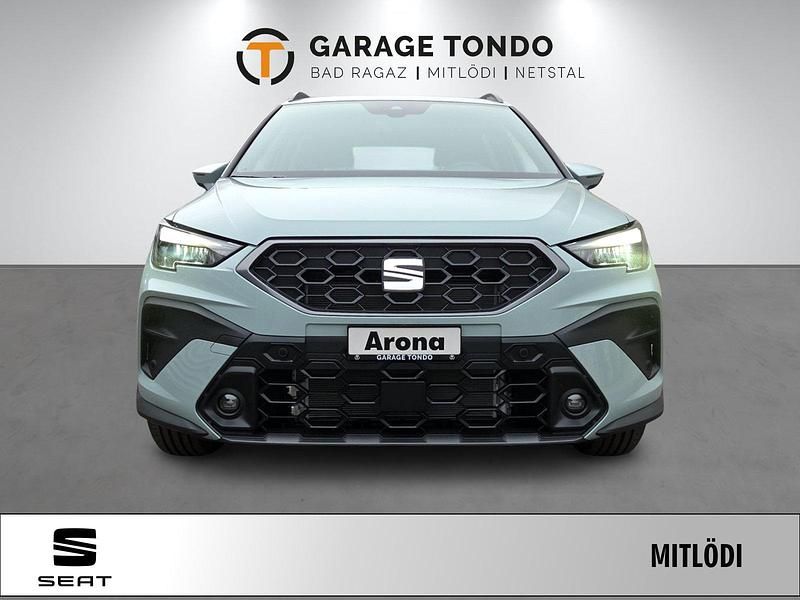 Neu Seat Arona Style 115 PS (84 kW) 2026 Grau SUV