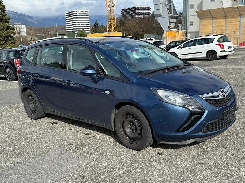 Gebraucht Opel Zafira Tourer drive 140 PS (102 kW) 2016 Van / Kleinbus