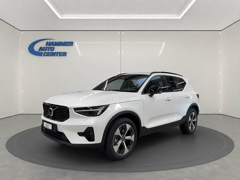 Weiss Gebraucht 2024 Volvo XC40 Ultra SUV | CHF 49’900 - Bild 1/4